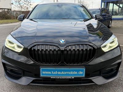 Gebraucht BMW 120 Sport Line 190 PS (139 kW) 2022 Schwarz Kleinwagen