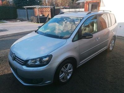 Usata VW Touran 105 CV (77 kW) 2012 Argento Monovolume