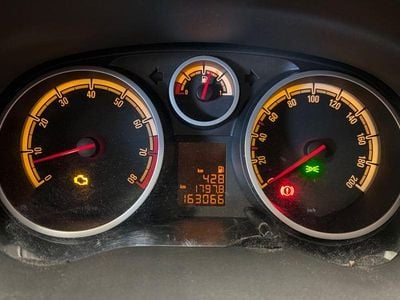 Gebraucht Opel Corsa Satellite 87 PS (63 kW) 2011 Silber Kleinwagen