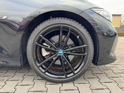 Usata BMW 330e M Sport 292 CV (214 kW) 2022 Nero Station wagon