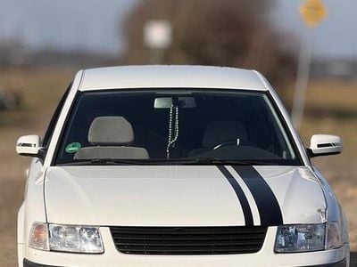 Gebraucht VW Passat 150 PS (110 kW) 1997 Weiß Limousine