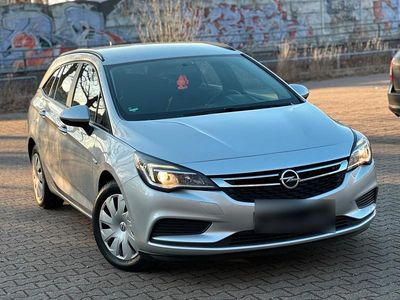 Gebraucht Opel Astra Edition 136 PS (100 kW) 2019 Kombi