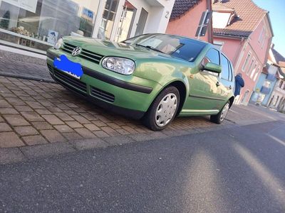 VW Golf IV