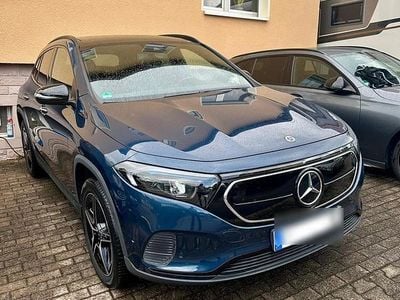 Mercedes EQA250