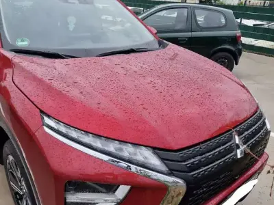 Gebraucht Mitsubishi Eclipse Cross Basis 188 PS (138 kW) 2022 Rot SUV