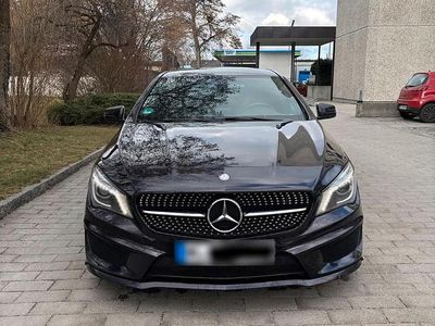 Gebraucht Mercedes CLA180 AMG line 122 PS (89 kW) 2014 Violet Limousine