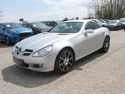 Usata Mercedes SLK200 163 CV (119 kW) 2007 Argento Cabrio