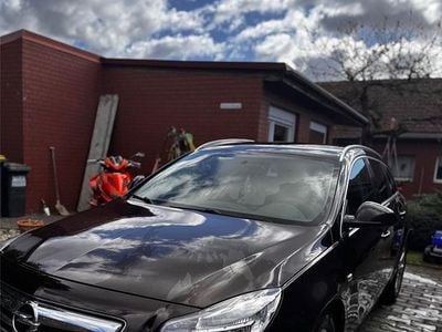 Gebraucht Opel Insignia 180 PS (132 kW) 2010 Braun Kombi