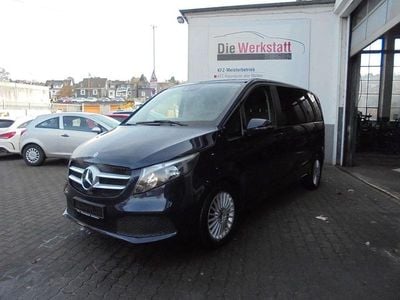 Gebraucht Mercedes V220 Edition 190 PS (139 kW) 2020 Blau Van / Kleinbus