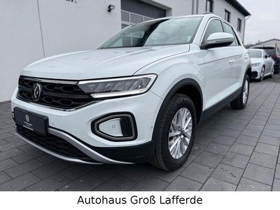 Second-hand VW T-Roc Life 150 CP (110 kW) 2023 Alb SUV