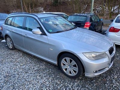 Gebraucht BMW 318 Comfort Edition 143 PS (105 kW) 2012 Silber Kombi