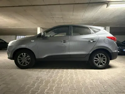 Gebraucht Hyundai Tucson 136 PS (100 kW) 2013 Grau SUV
