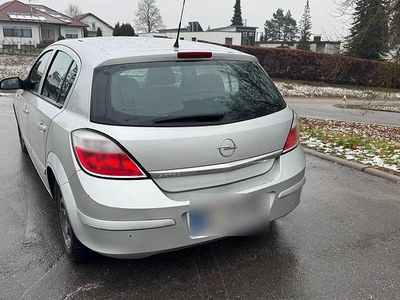 Gebraucht Opel Astra 90 PS (66 kW) 2005 Grau Limousine