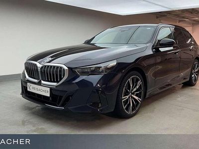 Nouă BMW 540 Performance 303 CP (222 kW) 2026 Gri Break