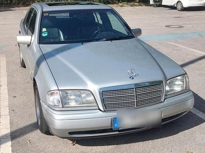 Mercedes C230