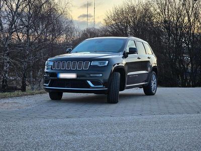 Gebraucht Jeep Grand Cherokee Summit 352 PS (258 kW) 2017 Schwarz SUV
