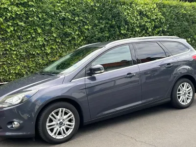 Usata Ford Focus Titanium 116 CV (85 kW) 2013 Grigio Station wagon