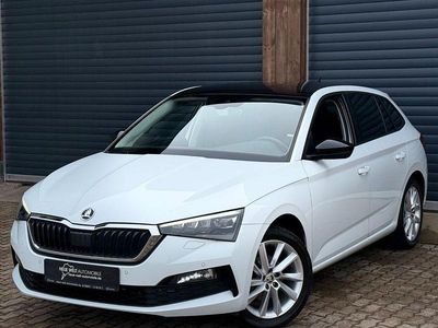 Gebraucht Skoda Scala Ambition 116 PS (85 kW) 2019 Weiß Kleinwagen