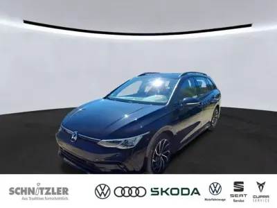 Gebraucht VW Golf VIII R-line 150 PS (110 kW) 2022 Schwarz Kombi