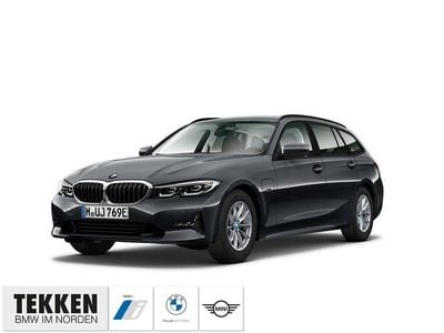 BMW 330e