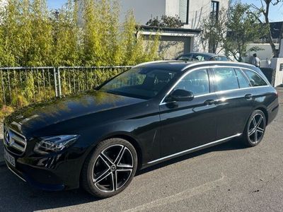 Mercedes E220