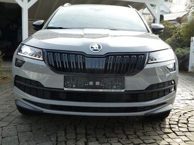 gebraucht Skoda Karoq Sportline AHK,19Zoll,SHZ,PDCv+h+Kamera