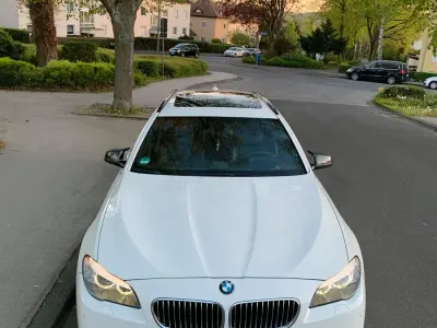 Gebraucht BMW 525 M Sport 218 PS (160 kW) 2013 Weiß Kombi
