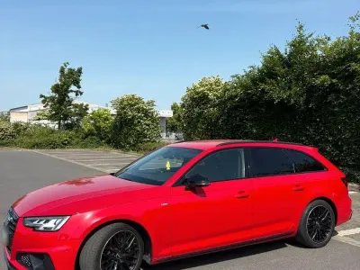 Gebraucht Audi A4 S-Line 190 PS (139 kW) 2019 Rot Kombi