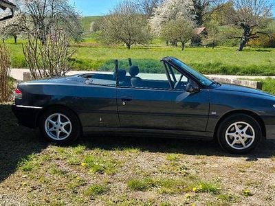 Gebraucht Peugeot 306 Cabriolet 88 PS (64 kW) 2000 Andere farben Cabrio
