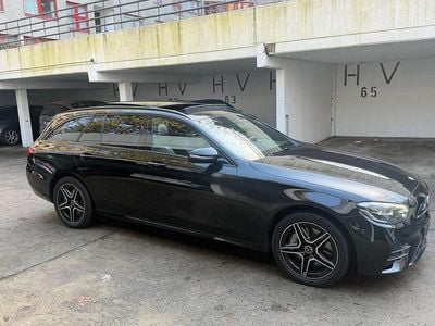Gebraucht Mercedes E300 AMG line 194 PS (142 kW) 2022 Schwarz Kombi
