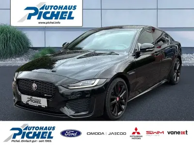 Gebraucht Jaguar XE R-Dynamic 300 PS (220 kW) 2022 Schwarz(metallic) Limousine