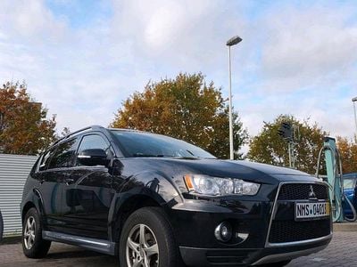 Gebraucht Mitsubishi Outlander Instyle 177 PS (130 kW) 2011 Schwarz SUV