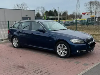 Używany BMW 320 184 KM (135 kW) 2011 Niebieski Kombi