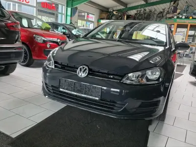 Gebraucht VW Golf VII Comfortline 110 PS (80 kW) 2014 Grau Kleinwagen
