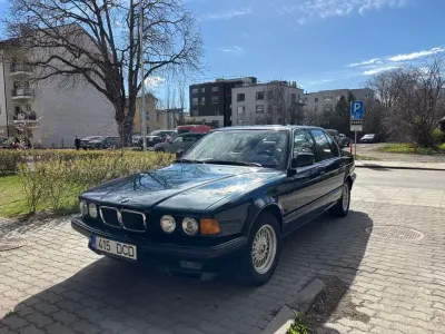 Gebraucht BMW 740 Sport Line 286 PS (210 kW) 1993 Grün Limousine