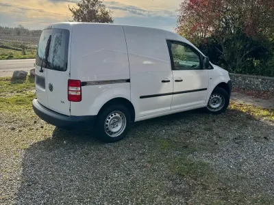 Gebraucht VW T5 55 PS (40 kW) 2012 Weiß Van