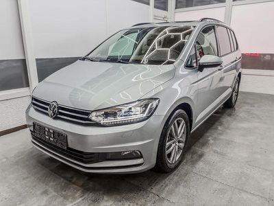 Neu VW Touran Family 150 PS (110 kW) 2026 Silber metallic f0f0 Van / Kleinbus