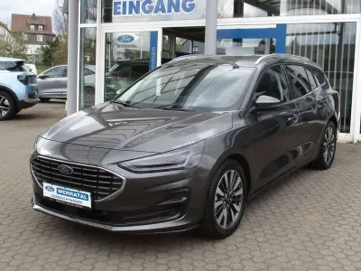 Gebraucht Ford Focus Titanium X 125 PS (91 kW) 2023 Magnetic Kombi