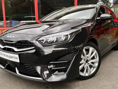 Gebraucht Kia Ceed Sportswagon GT-Line 160 PS (117 kW) 2024 Schwarz Kombi