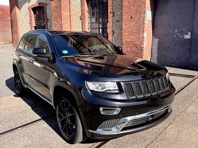 Gebraucht Jeep Grand Cherokee Summit 250 PS (183 kW) 2016 Schwarz SUV