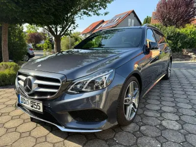Gebraucht Mercedes E300 AMG 253 PS (186 kW) 2015 Grau Limousine