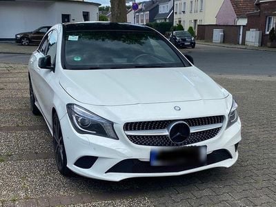 Gebraucht Mercedes CLA180 Night 2014 Weiß Limousine