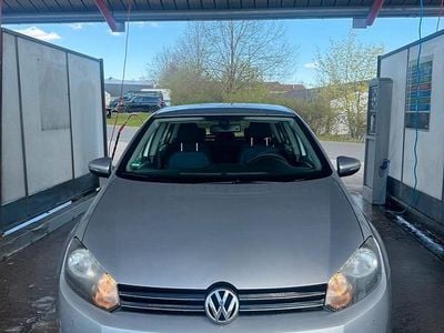 Usata VW Golf VII 102 CV (75 kW) 2012 Argento Berlina