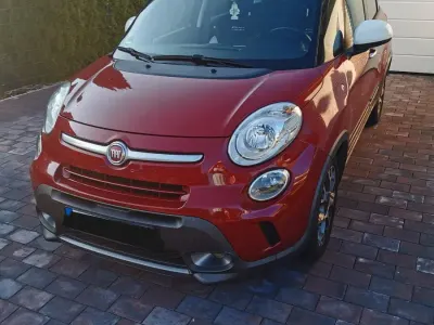 Gebraucht Fiat 500L Trekking 105 PS (77 kW) 2014 Rot Van / Kleinbus