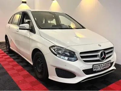Gebraucht Mercedes B160 90 PS (66 kW) 2015 Kleinwagen