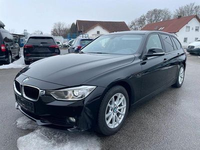 Gebraucht BMW 318 143 PS (105 kW) 2013 Schwarz Kombi