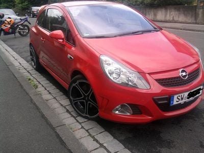 Używany Opel Corsa OPC 192 KM (141 kW) 2007 Czerwony Hatchback