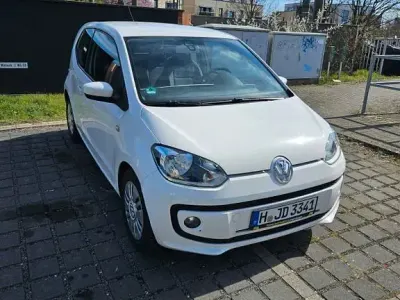 Gebraucht VW up! CLUB 60 PS (44 kW) 2015 Weiß Kleinwagen