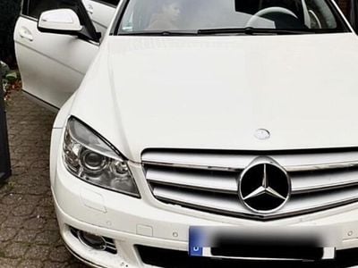 Mercedes C320
