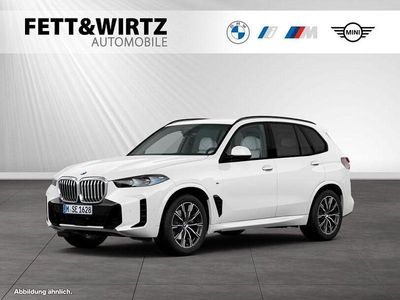 Gebraucht BMW X5 M Sport 298 PS (219 kW) 2025 Alpinweiss SUV